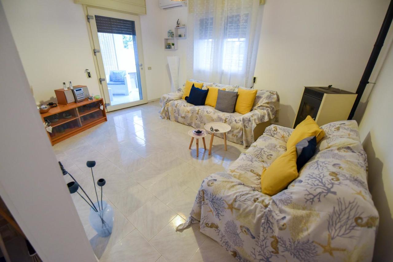 Casa Maria Villa San Pietro in Bevagna Bagian luar foto