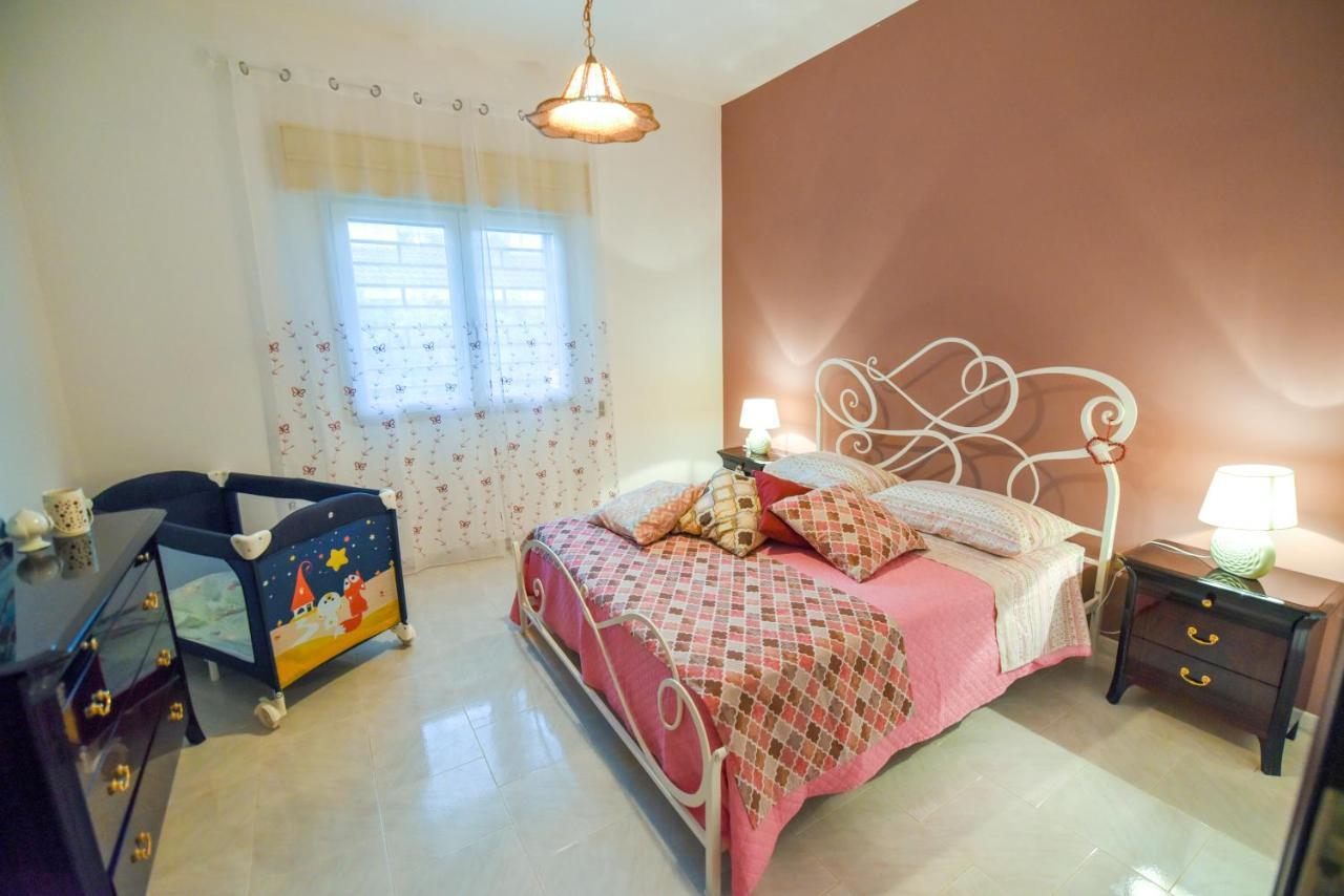 Casa Maria Villa San Pietro in Bevagna Bagian luar foto